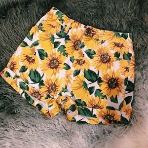 PERFECT HIGH RISE SUMMER SHORT